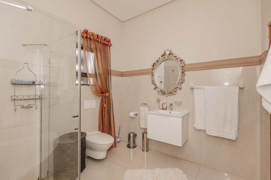 4 Bedroom Property for Sale in Baronetcy Estate Western Cape